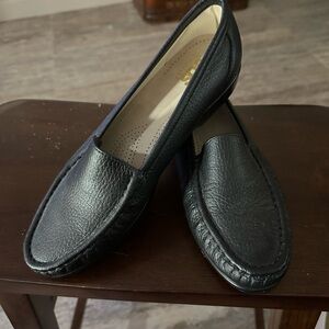 SAS Tripad Comfort Simplify Womens Black Leather Slip On Loafers Shoes Size 8
